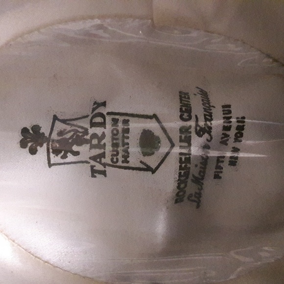 Vintage Tardy Custom Hatter Men's  Black Fedora Hat with Red Feather - Picture 4 of 11